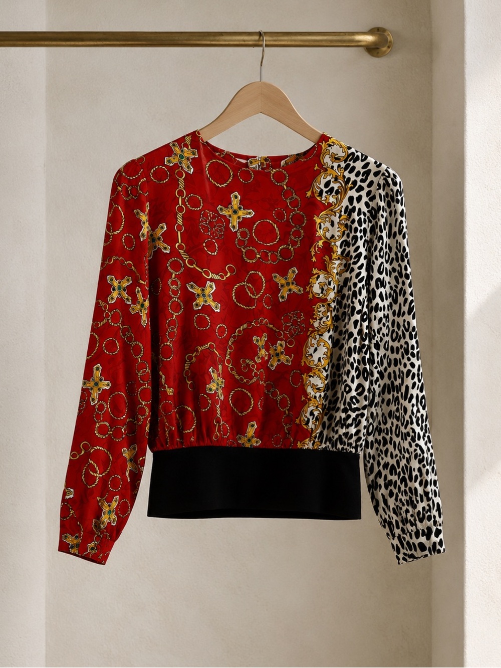 Vintage 90s Adrianna Papell 100% Silk Blouse L Red Baroque Animal Print Knit Hem